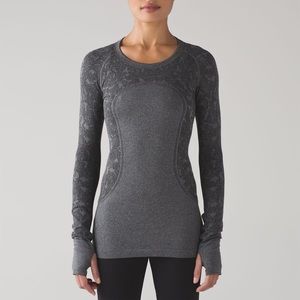 Lululemon Swiftly Tech Crew LS Paisley 4 Black
